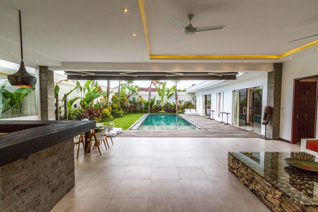 Saha - Elegant 3-bedroom In Villa
