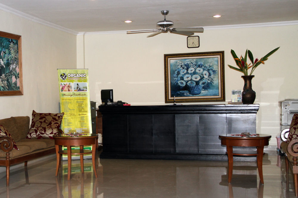 Paradiso Hotel 3*