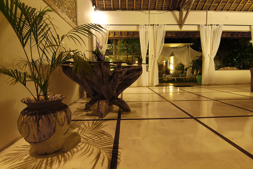 La And Hotel 4*