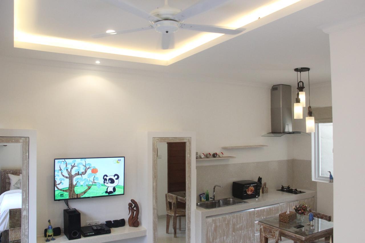 Green Studio Apartment Seminyak Apartment *