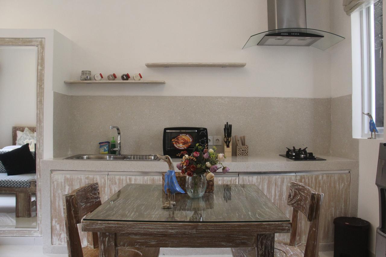 Green Studio Apartment Seminyak Apartment *