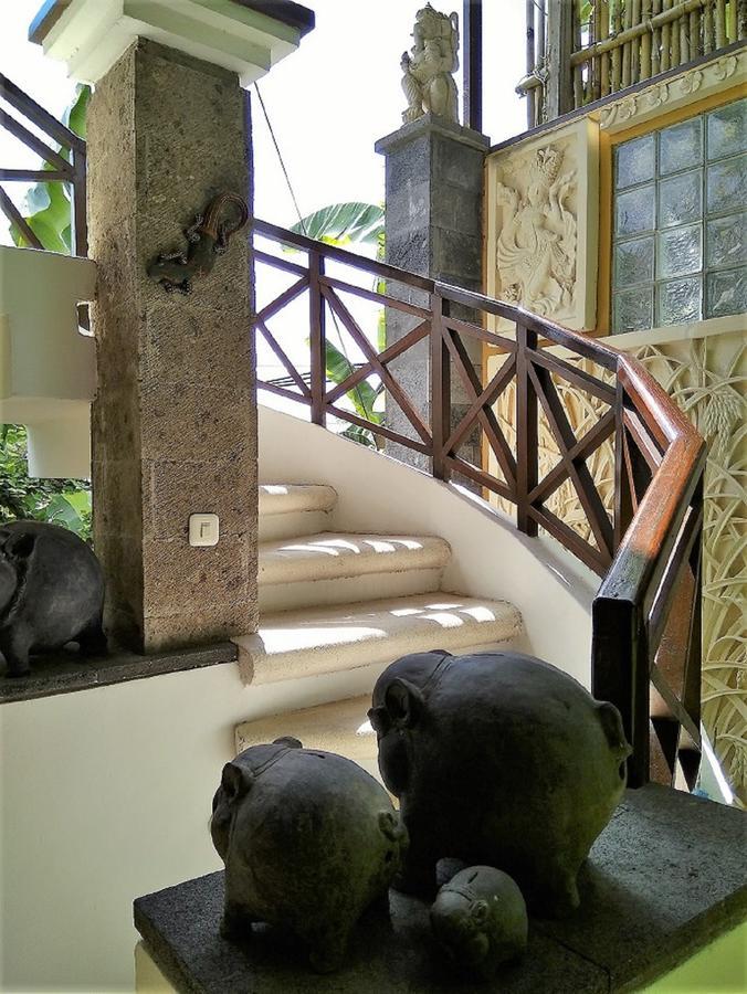 Umah Watu Seminyak (Bali)