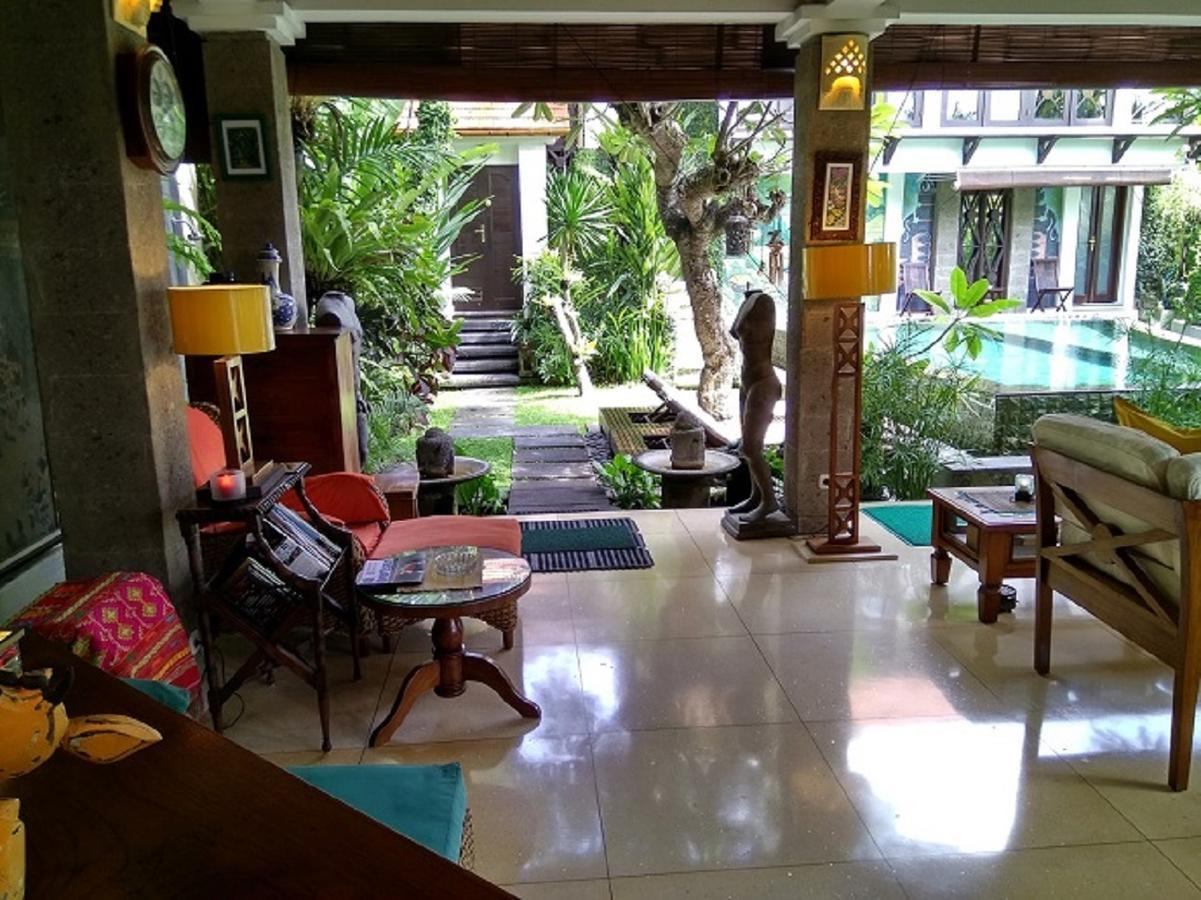 Guest house Umah Watu Seminyak (Bali)