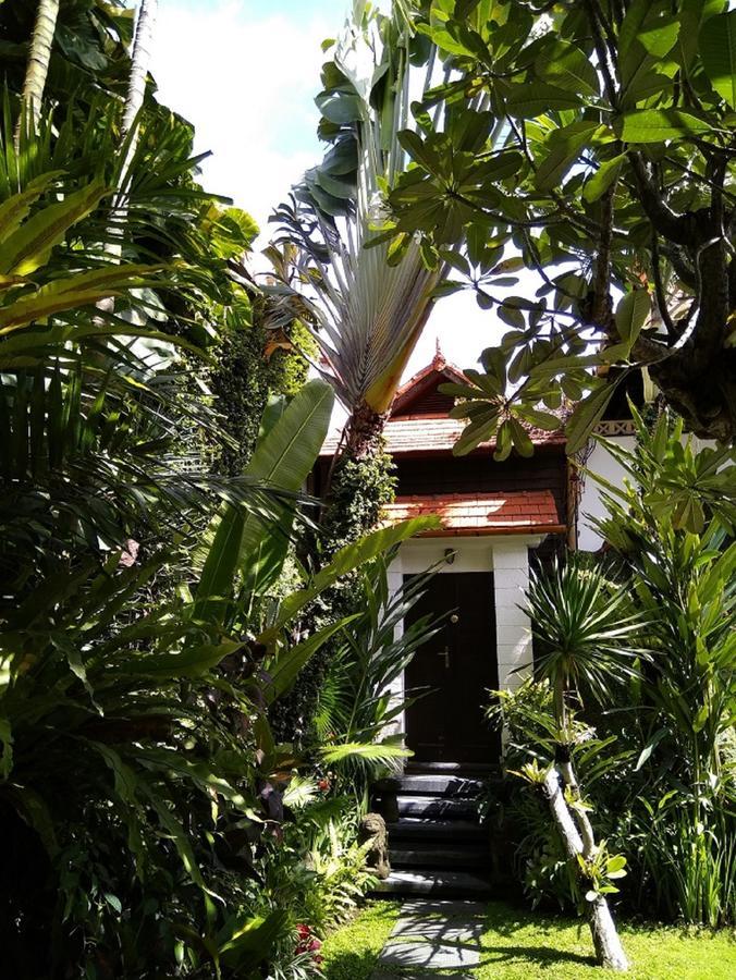 Umah Watu Seminyak (Bali)