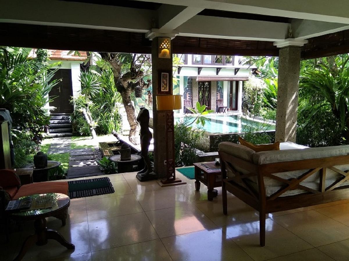 Umah Watu Seminyak (Bali)