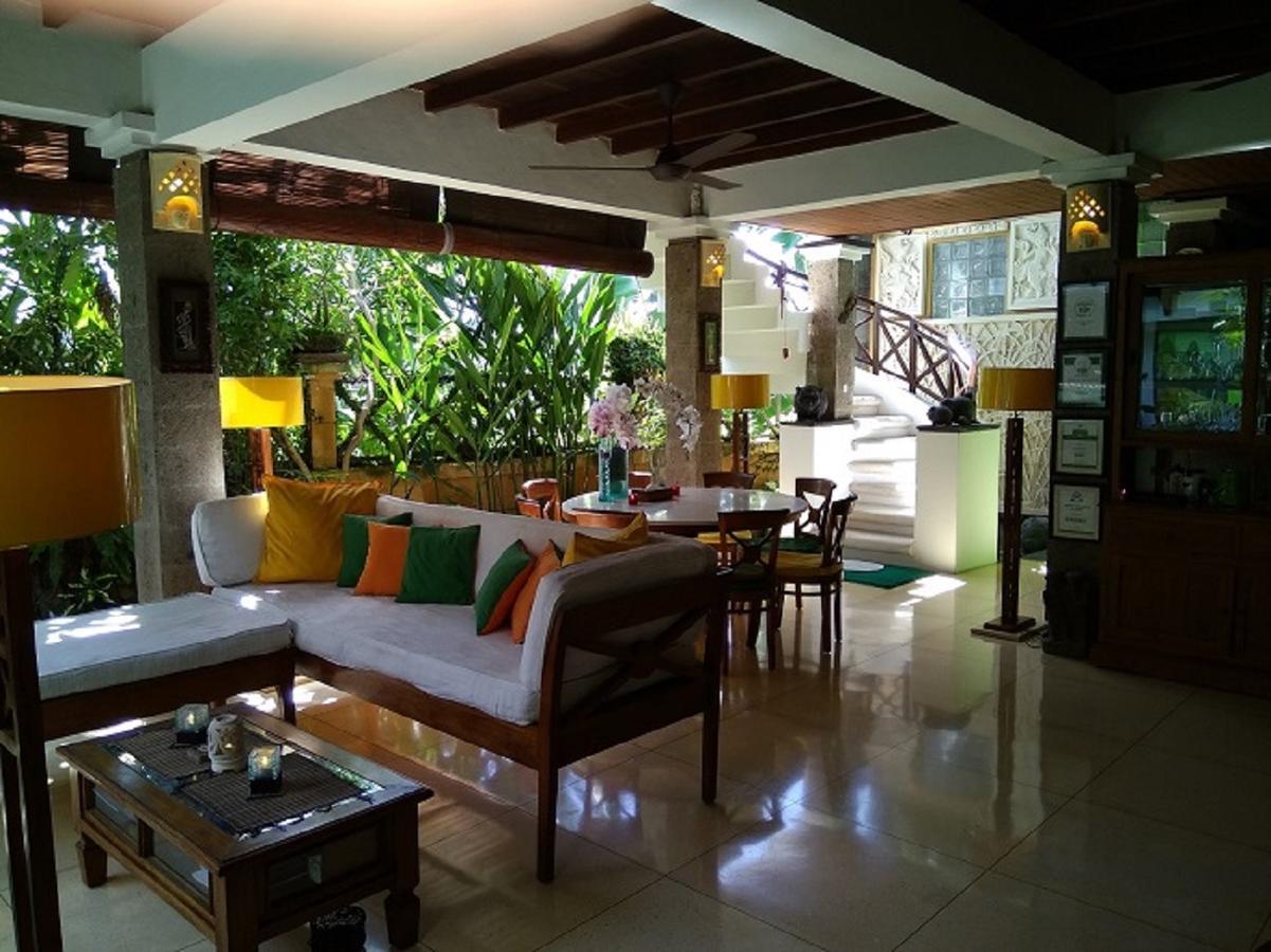 Umah Watu Seminyak (Bali)