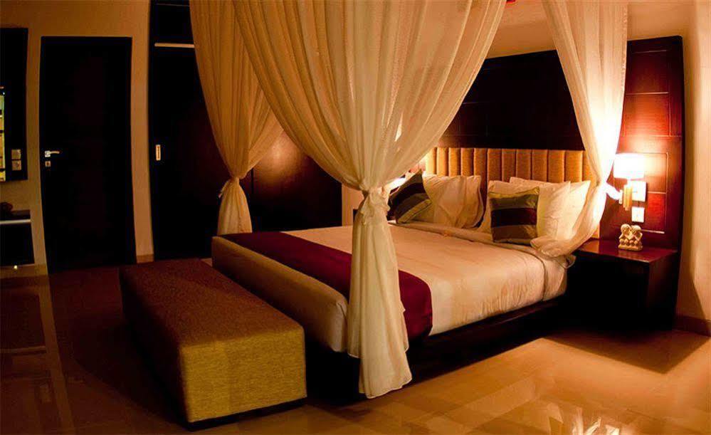 M Two * Seminyak (Bali)