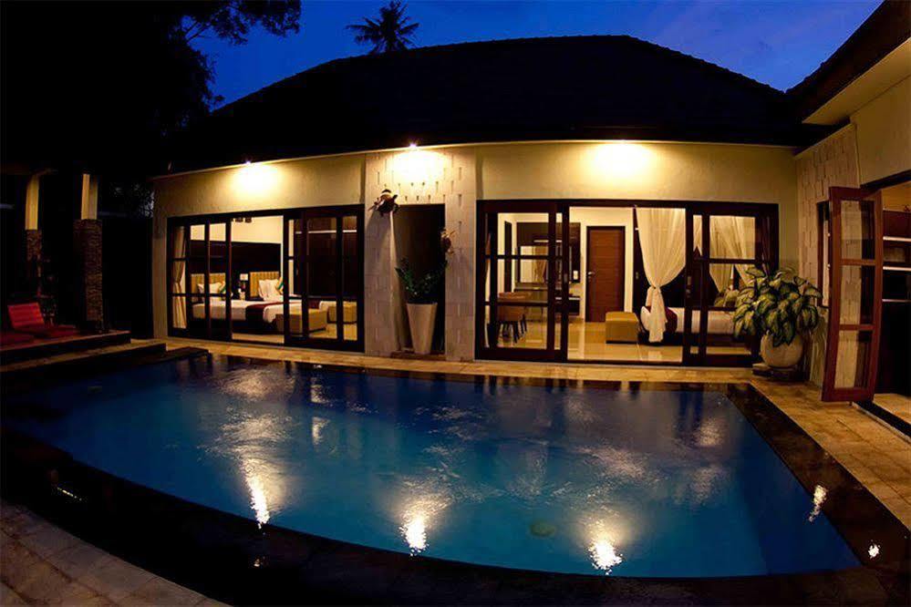 M Two Villa *
