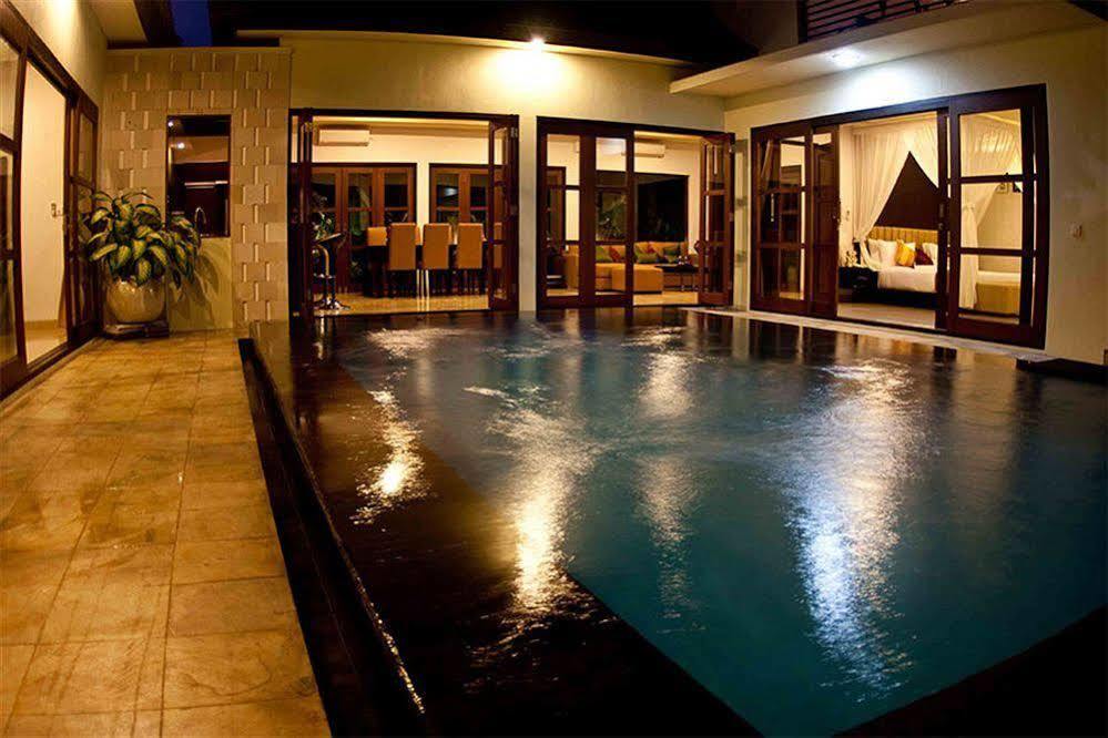 M Two Villa *