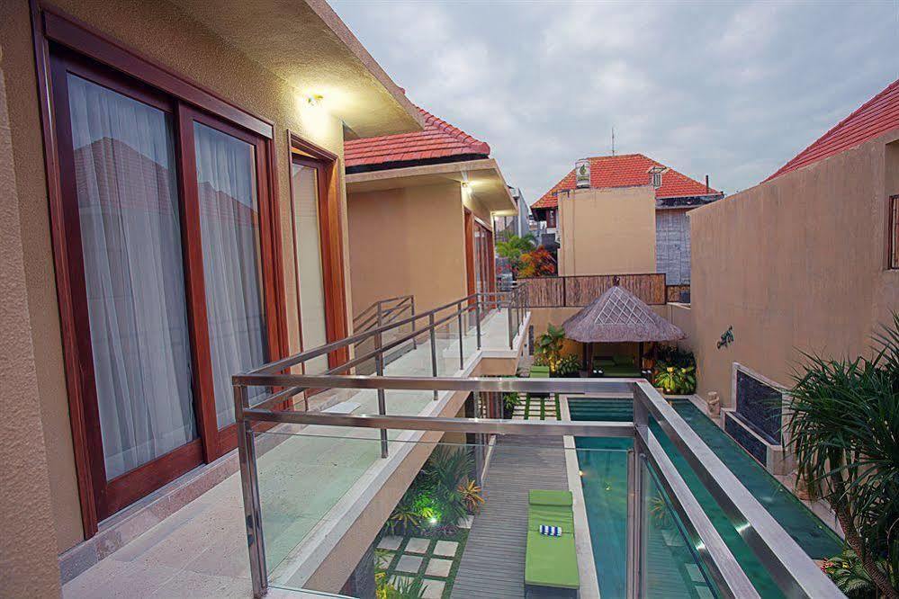 Villa O *
