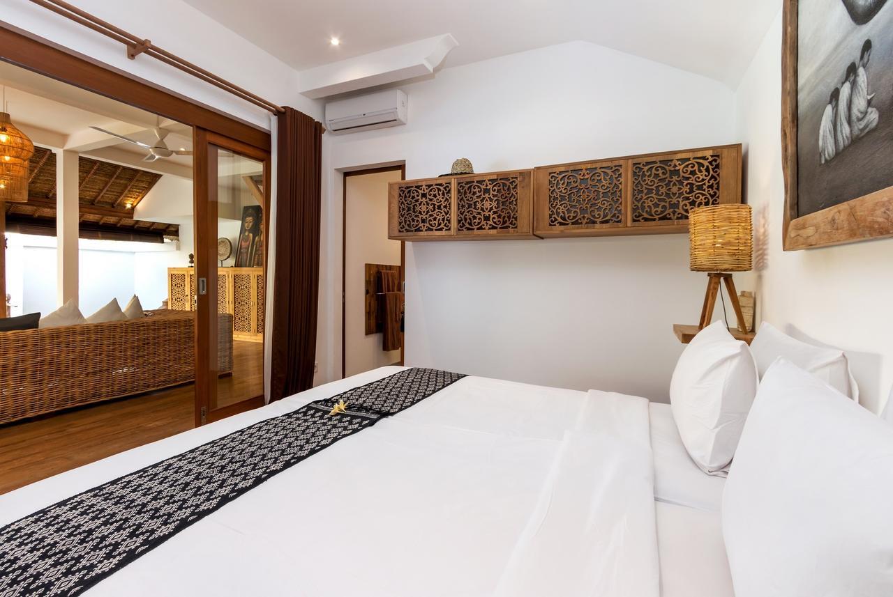 Charming And Tropical 3-br In Seminyak (Bali)