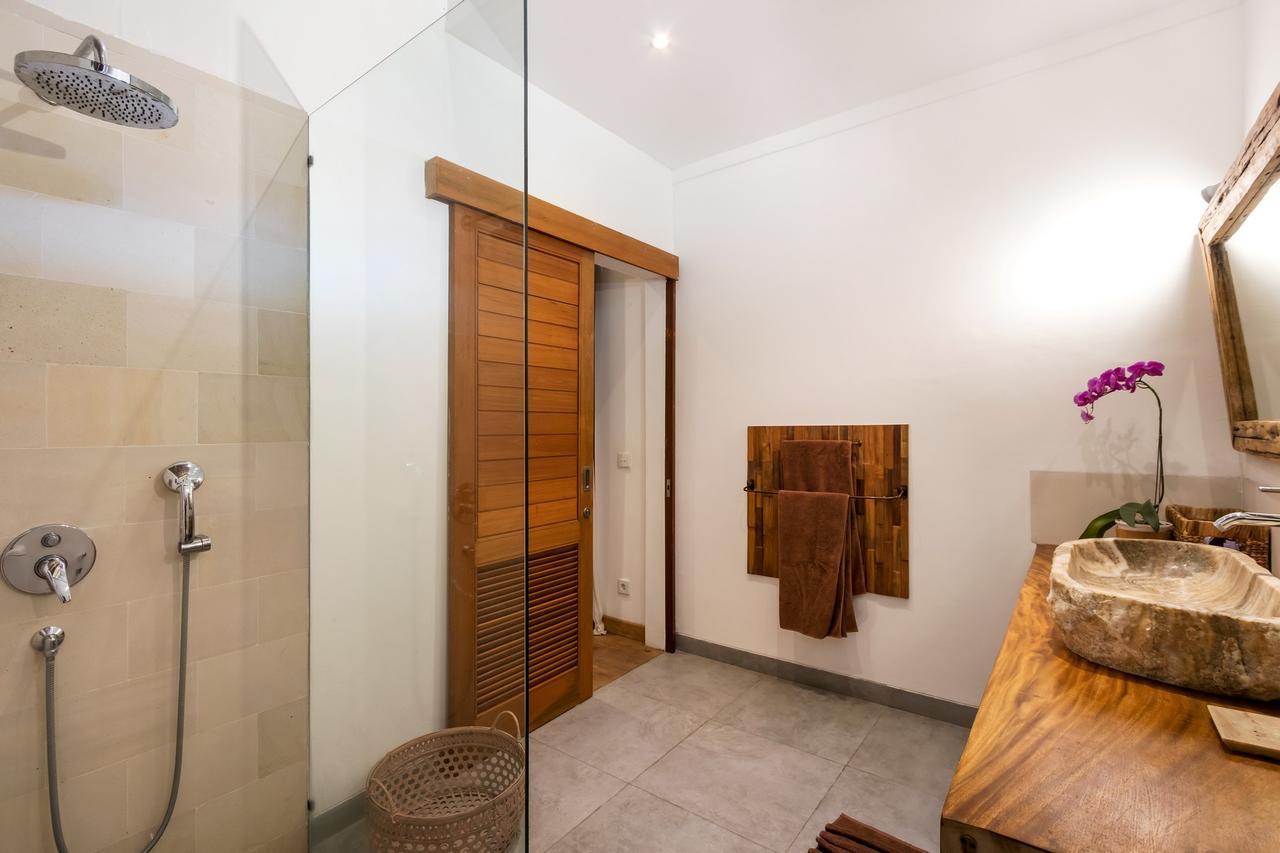 Charming And Tropical 3-br In Villa *