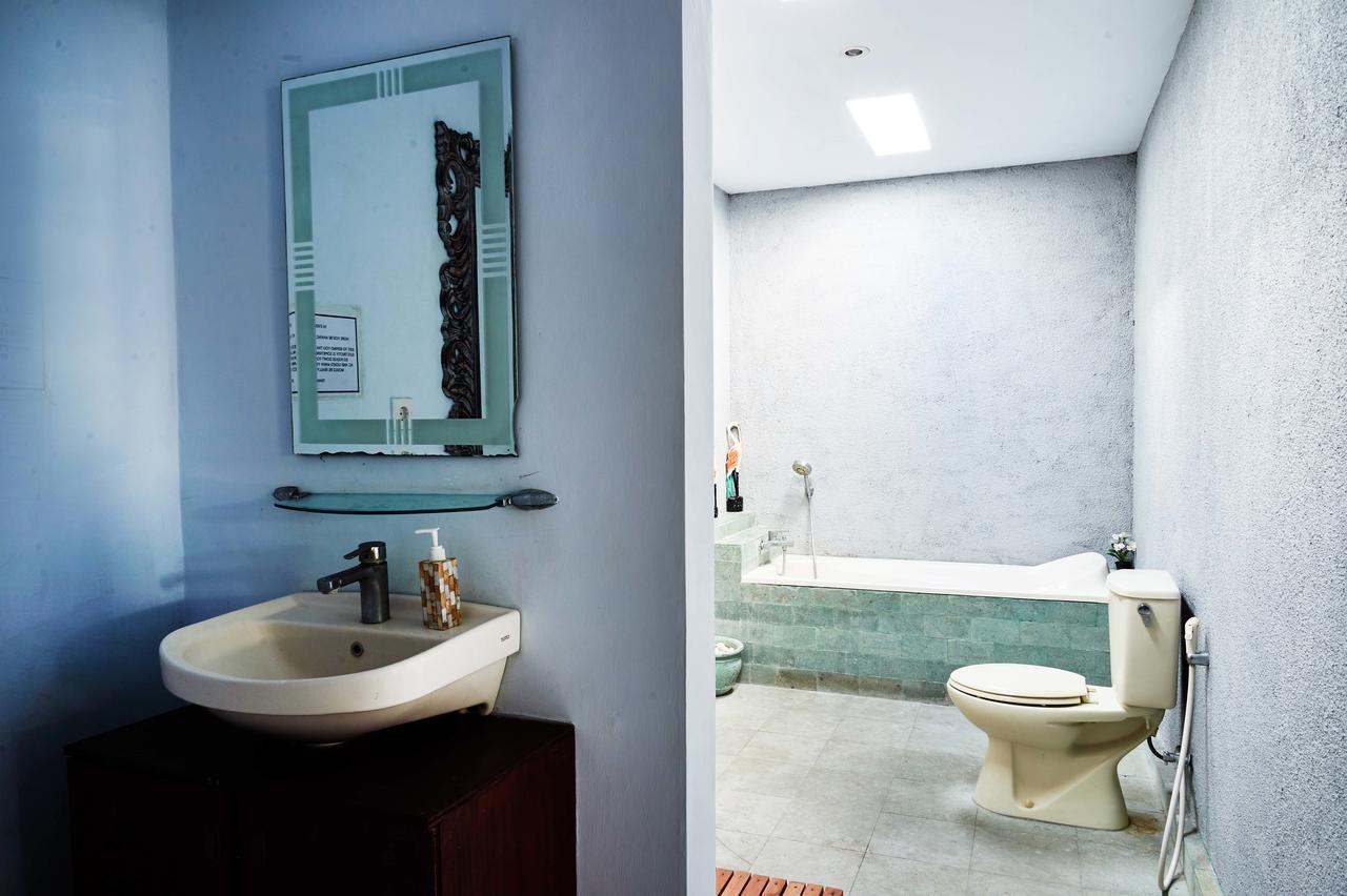 Charming 3 Bedroom In Oberoi Villa *