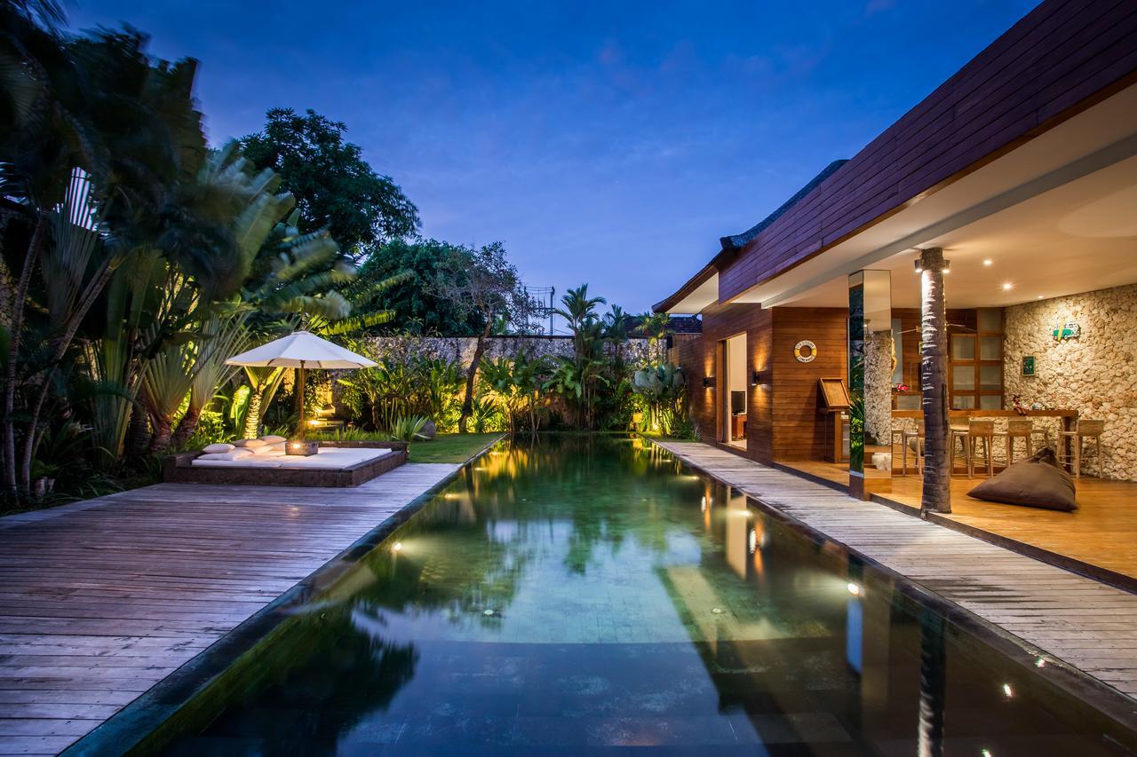 Eko - Tropical Villa, Walk To * Seminyak (Bali)