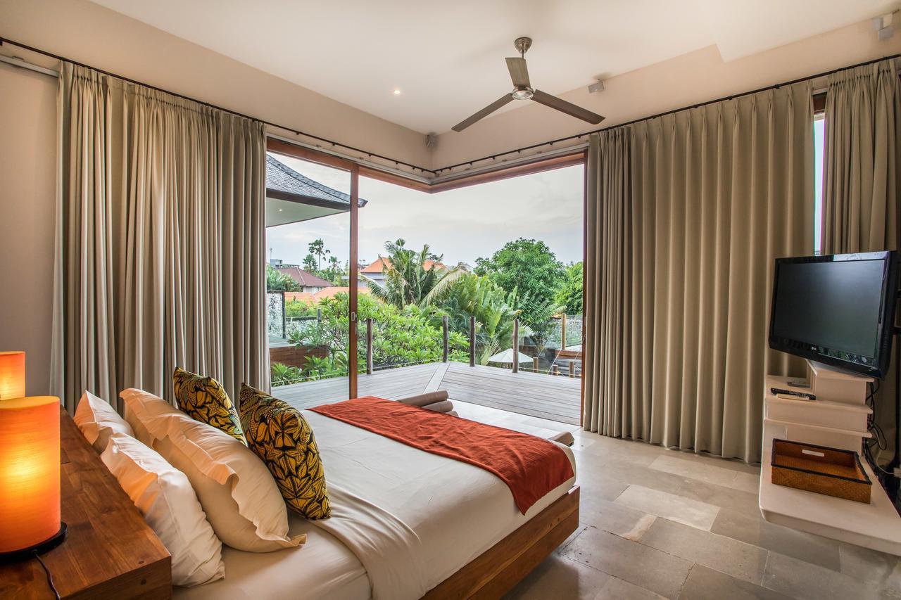 Eko - Tropical Villa, Walk To Villa Seminyak (Bali)