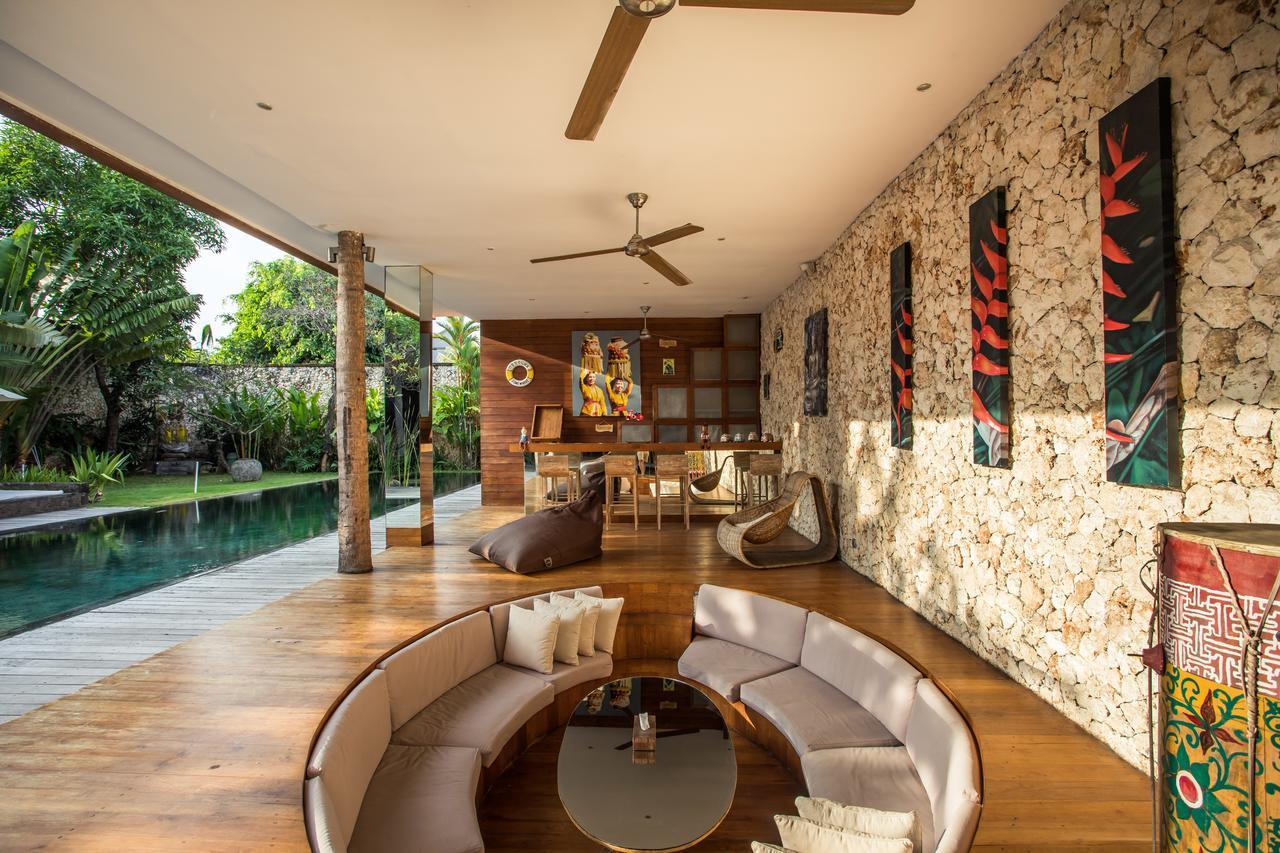 Villa Eko - Tropical Villa, Walk To