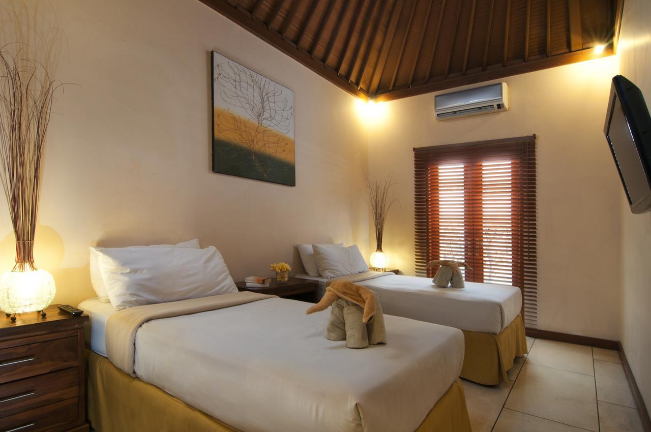 4br Selasa - Minggu Seminyak (Bali)