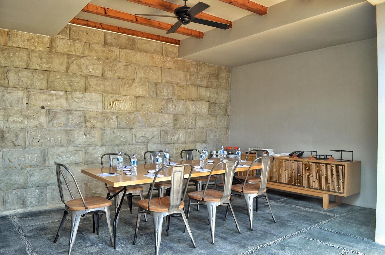 Ts Bali Khách sạn Seminyak (Bali)