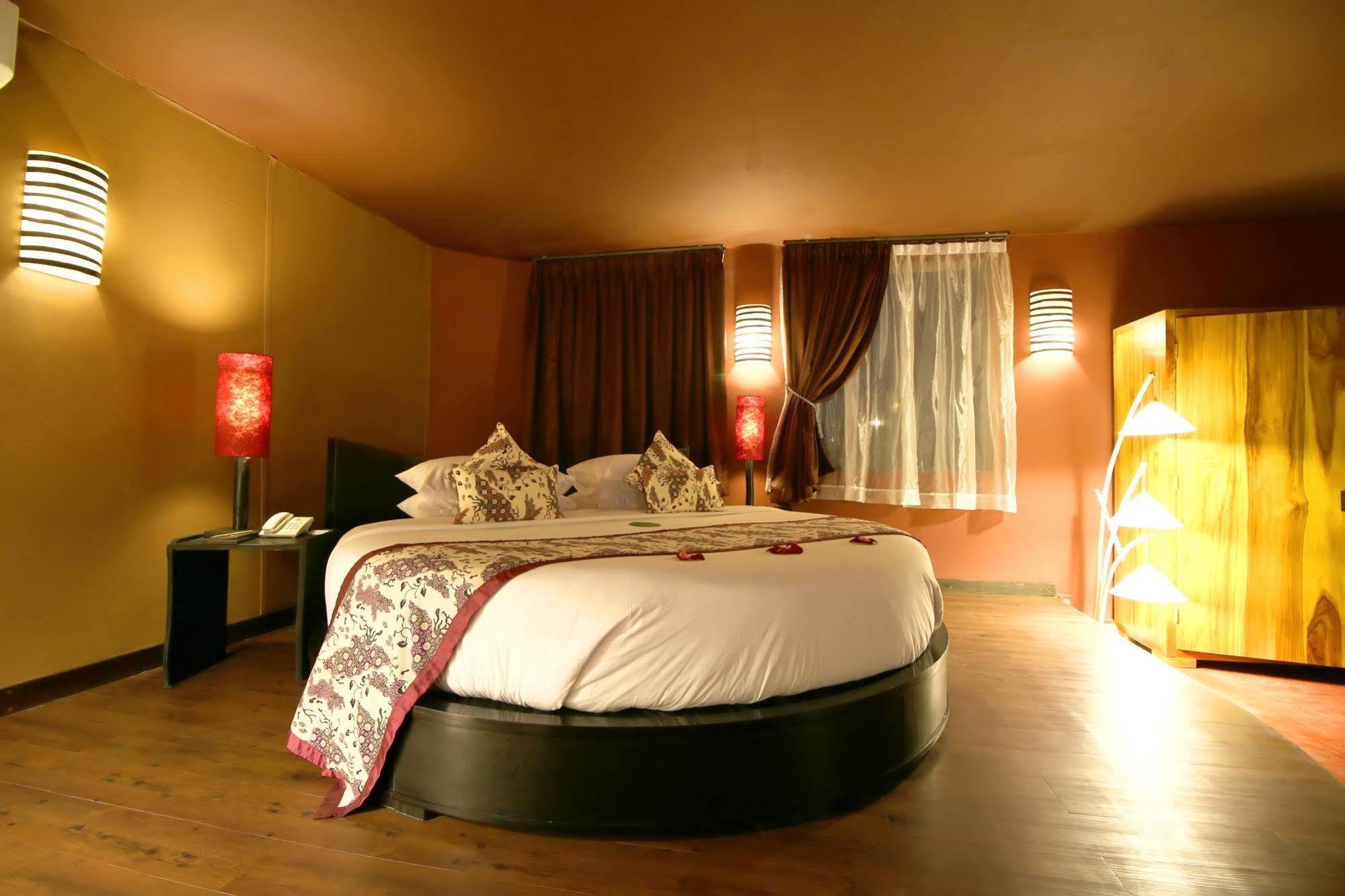 Sky 4* Seminyak (Bali)