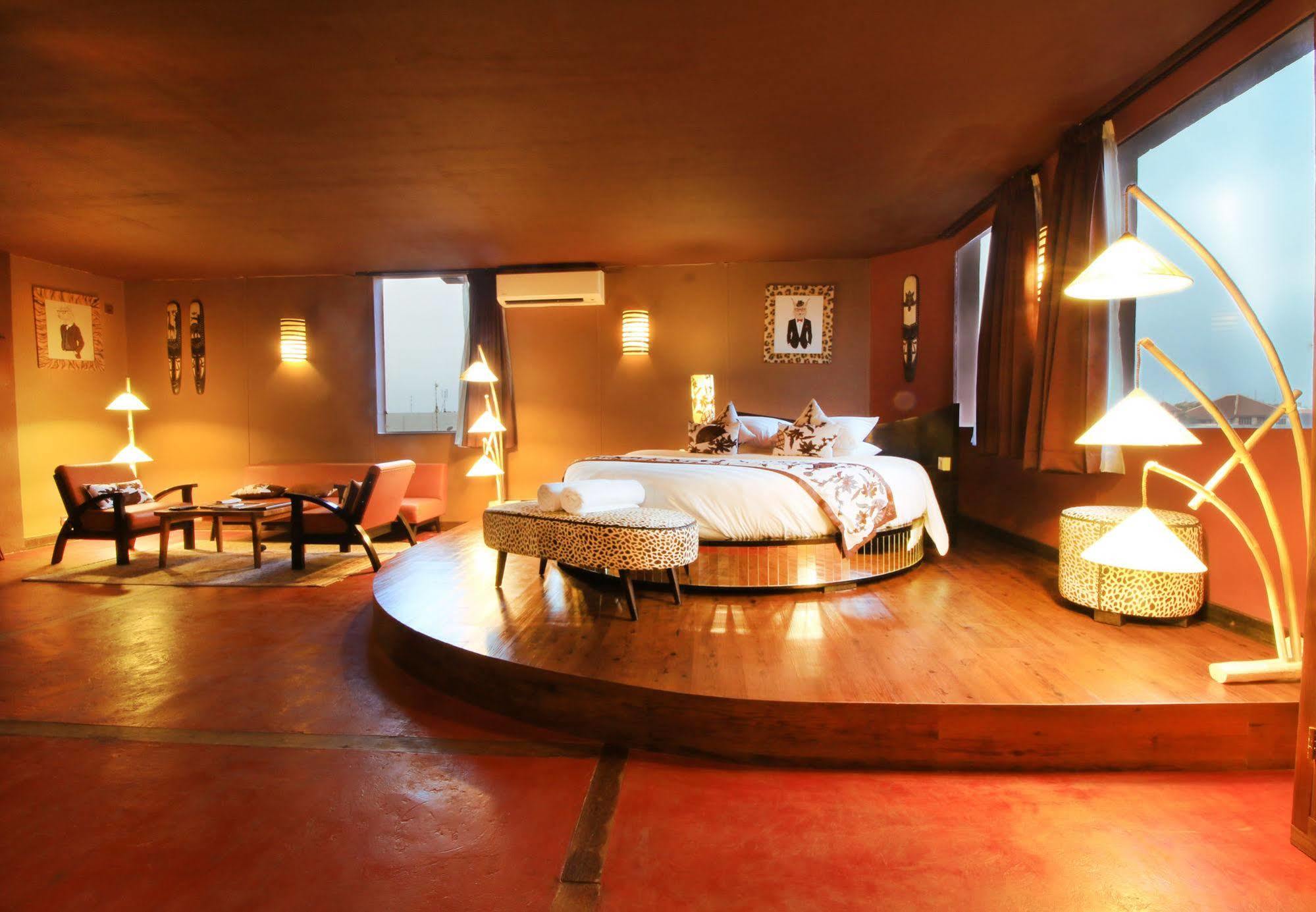 Hotel Sky