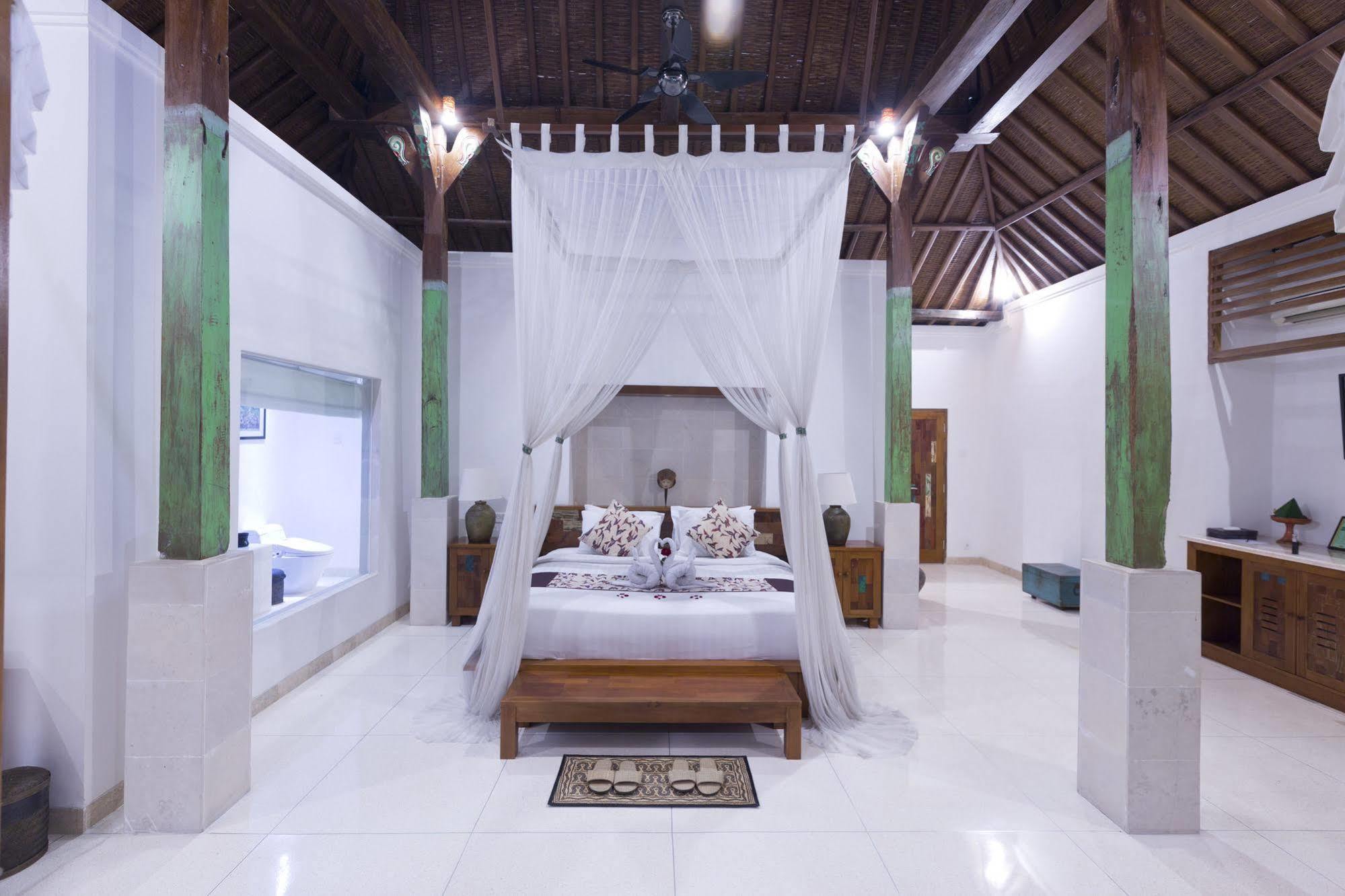 Alam Bidadari Villa *