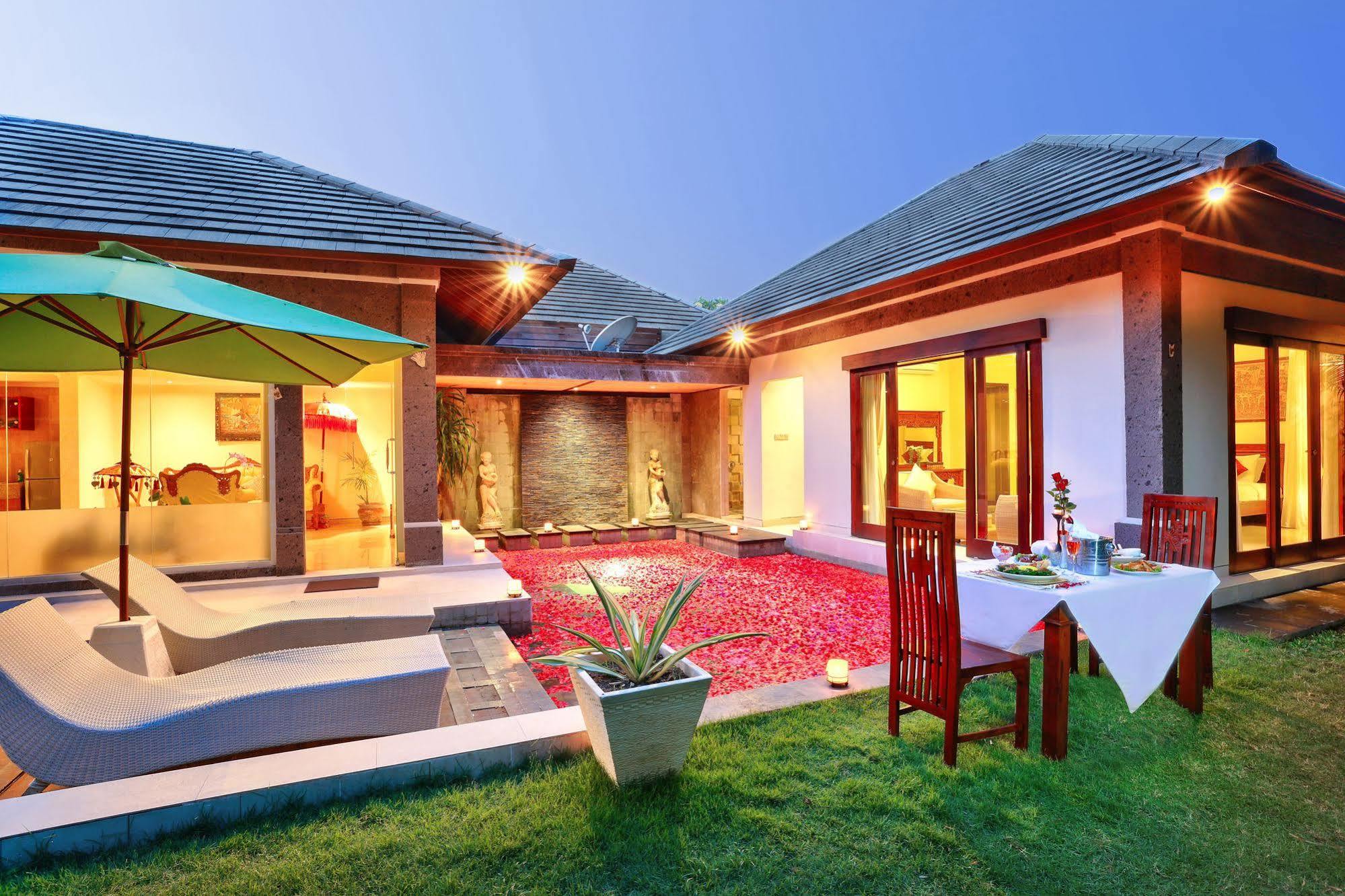 The Buah Bali
