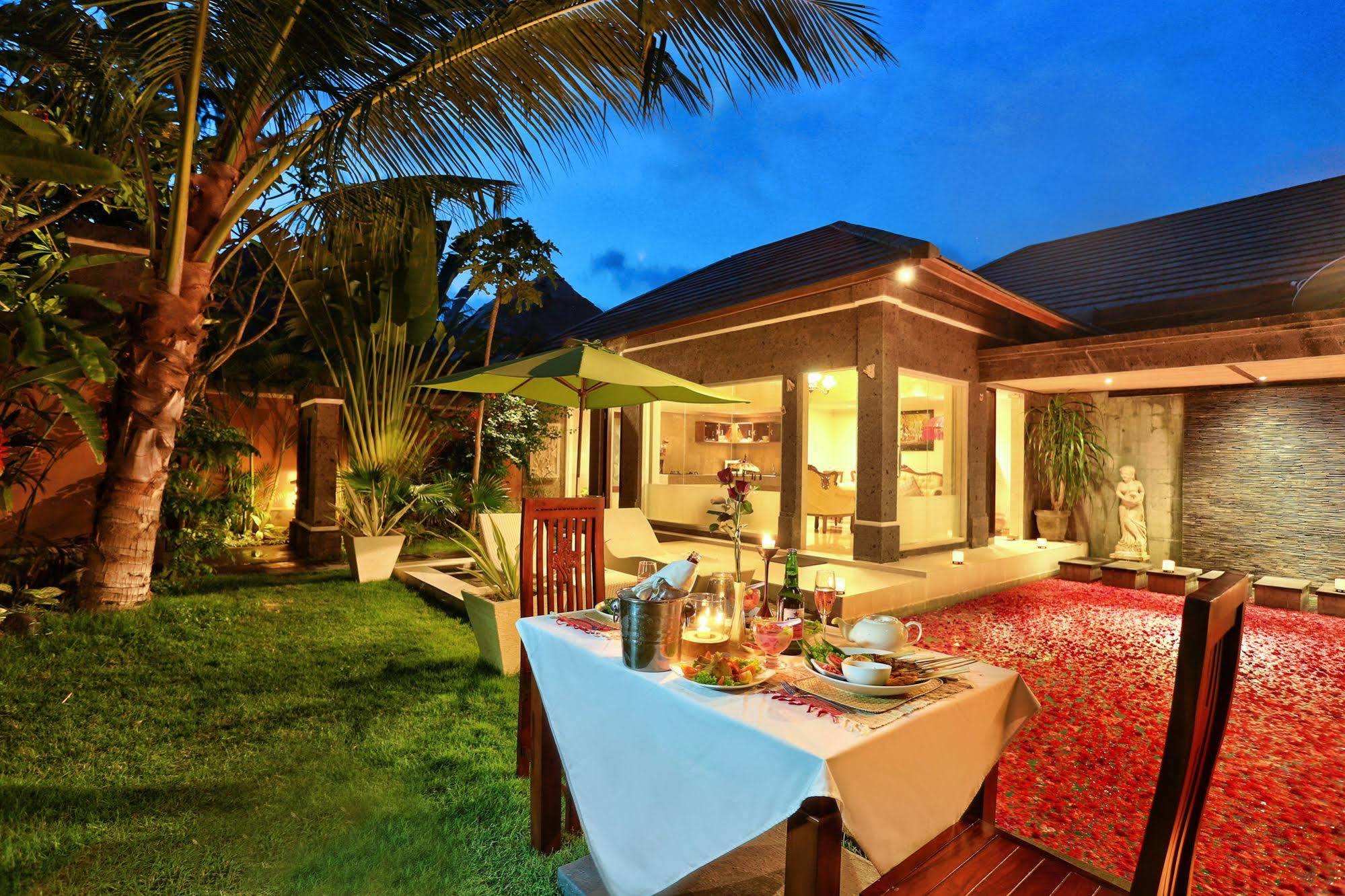 Vila The Buah Bali Seminyak (Bali)