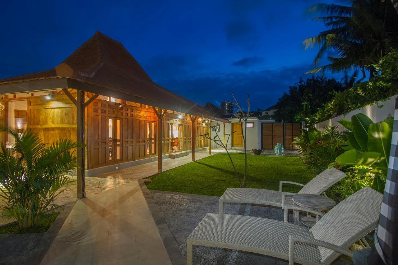 Joglo Jagat Vila Seminyak (Bali)