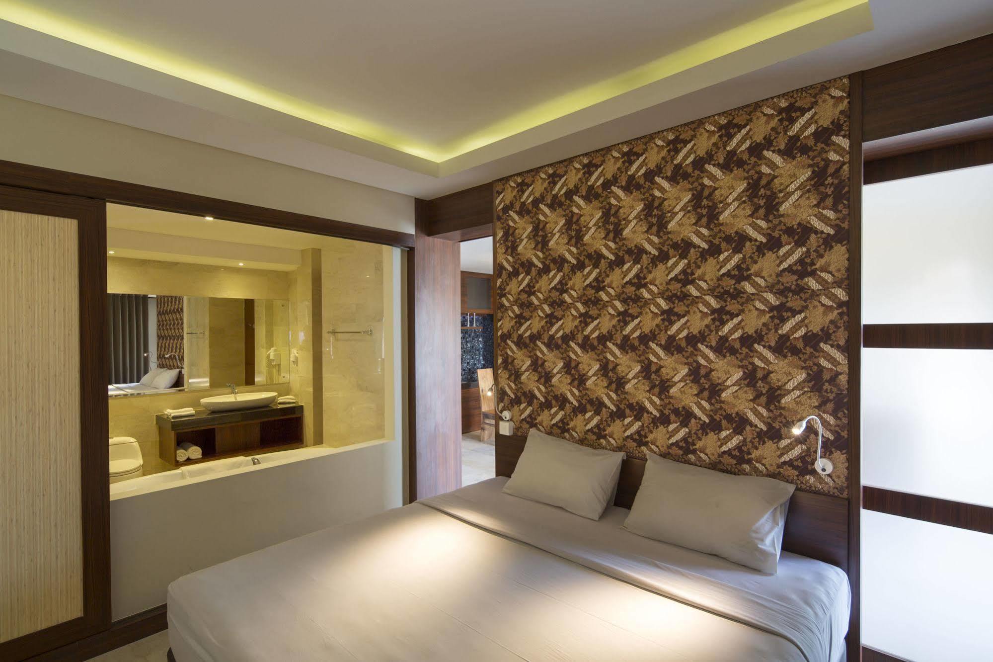 M Bali Aparthotel