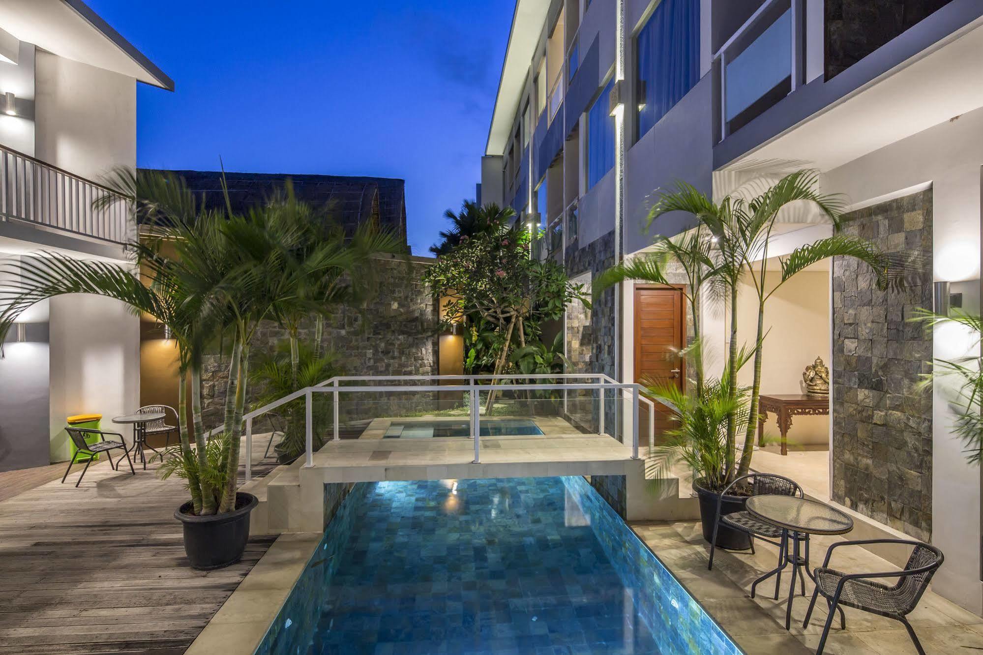 M Bali Aparthotel