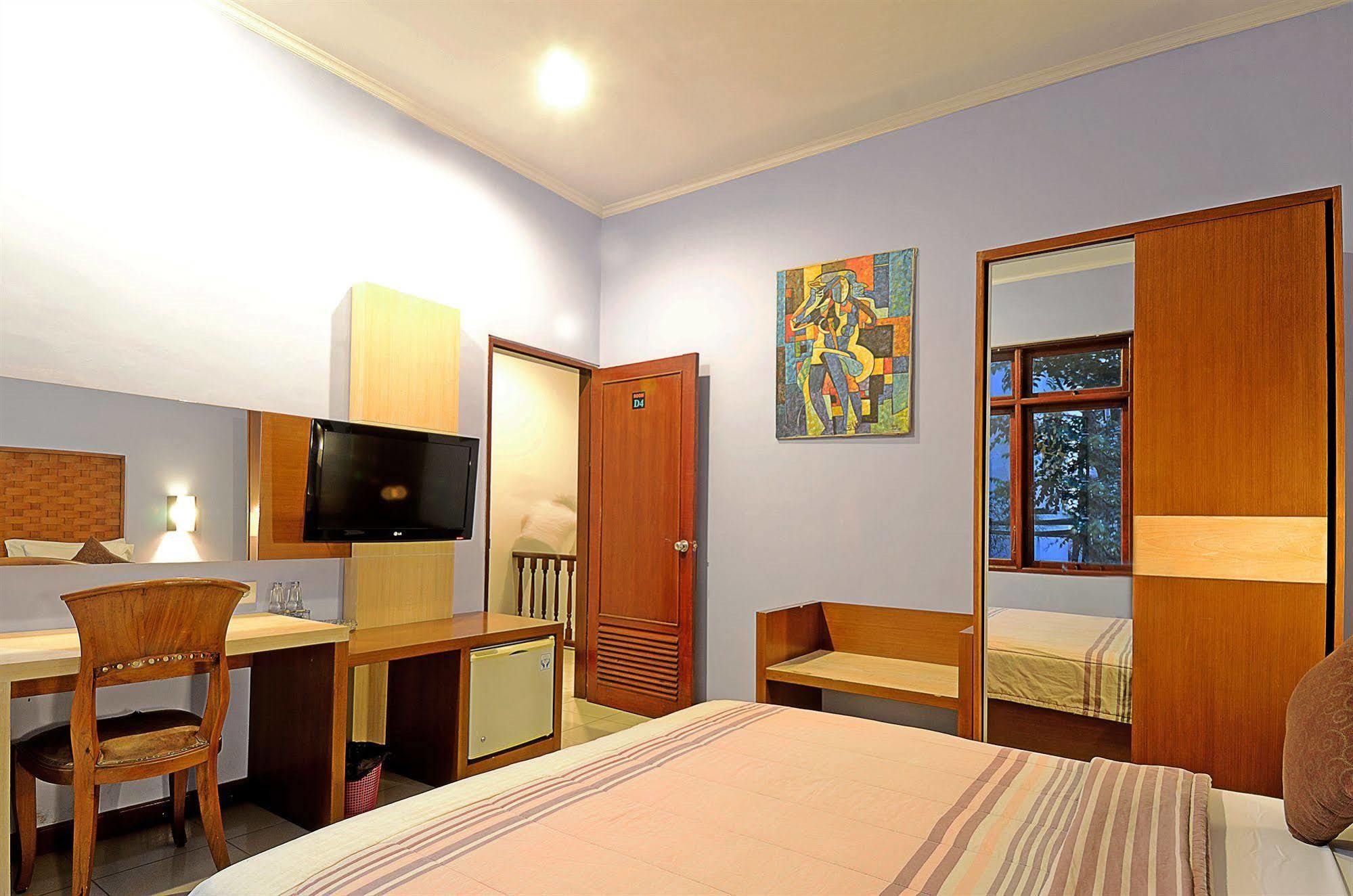 Bunga Hotel