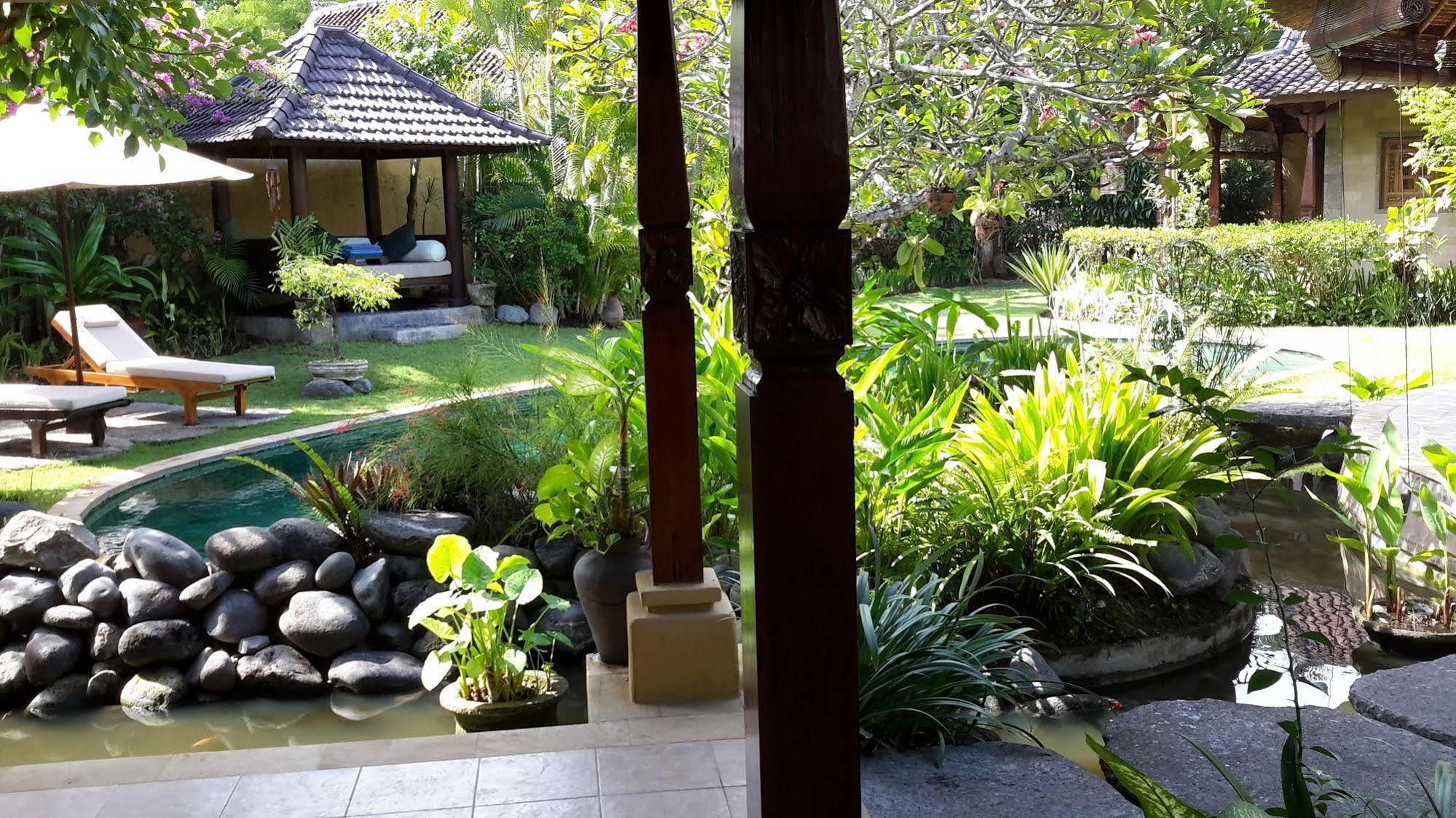 Plawa Asri Villa *
