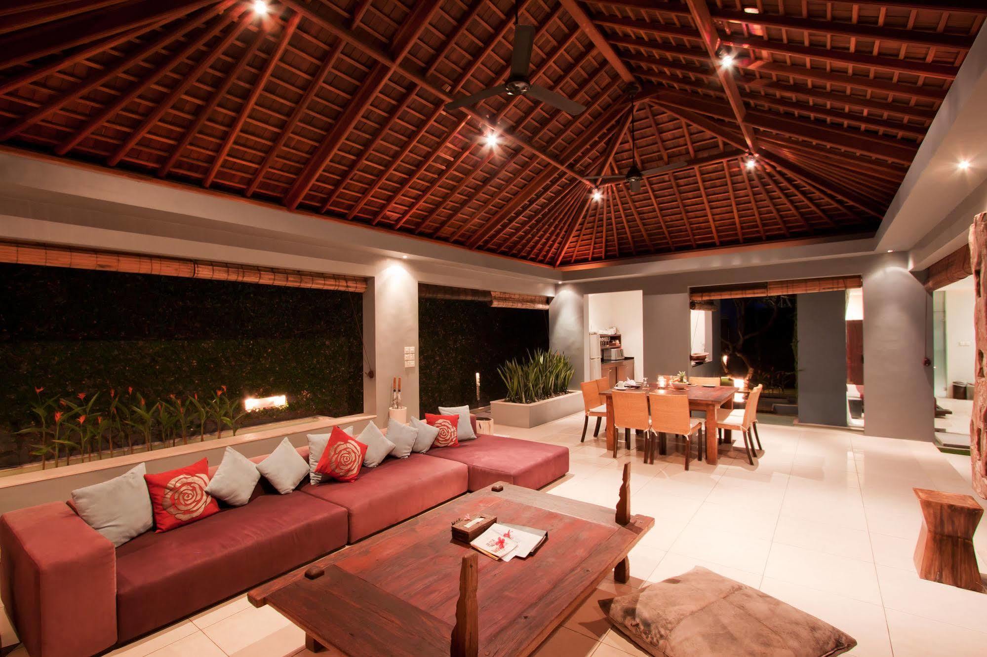 Kembali * Seminyak