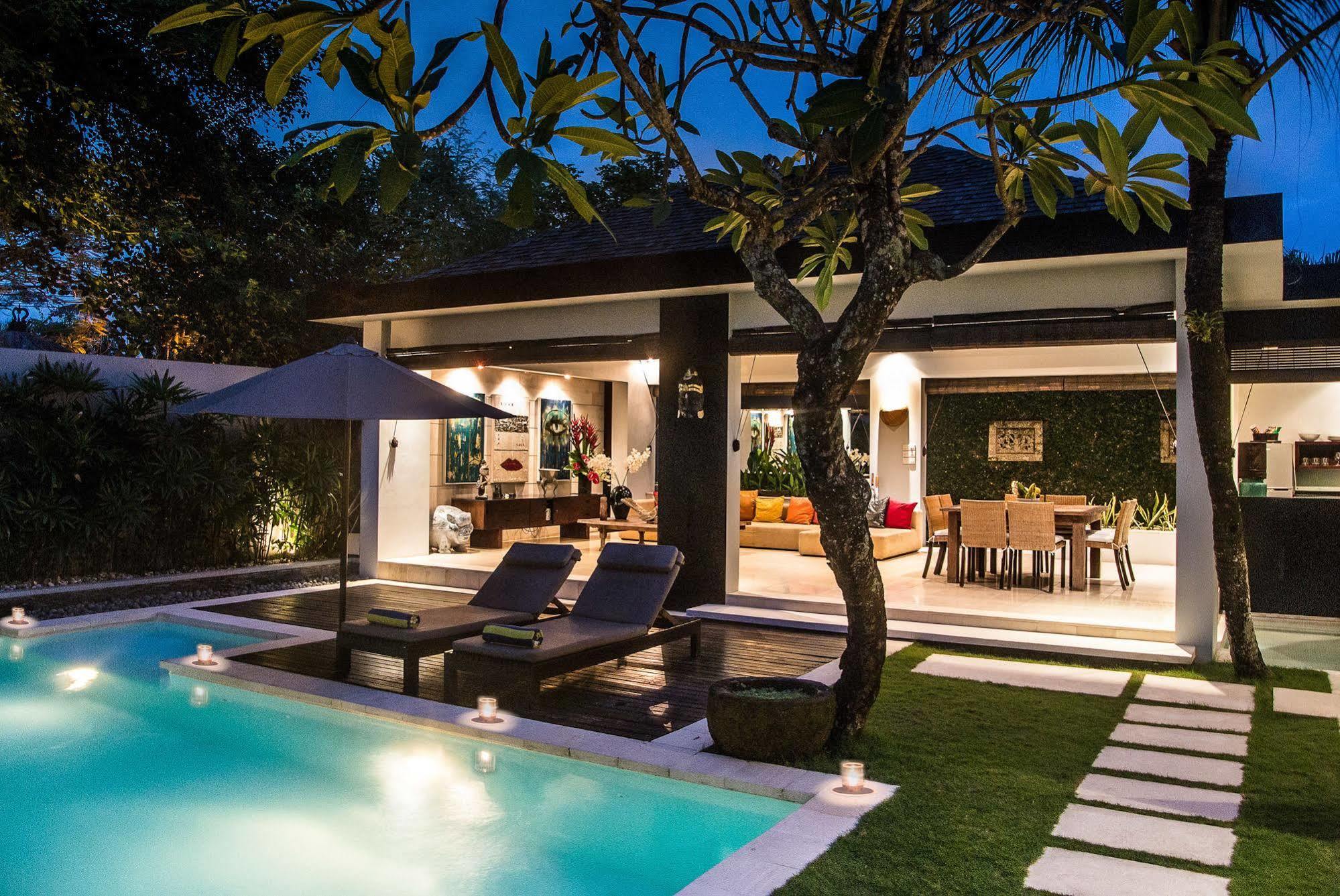 Kembali Villa