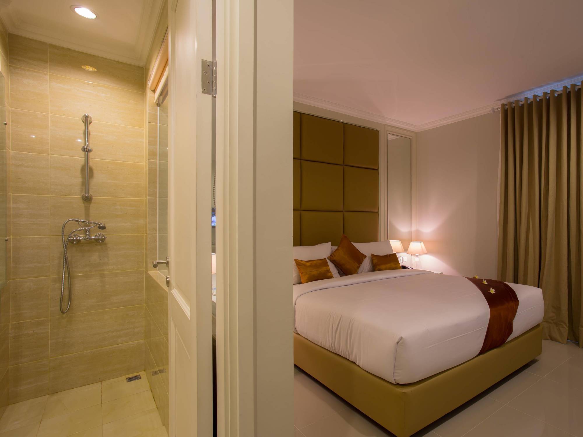 Hotel Amalfi Seminyak (Bali)