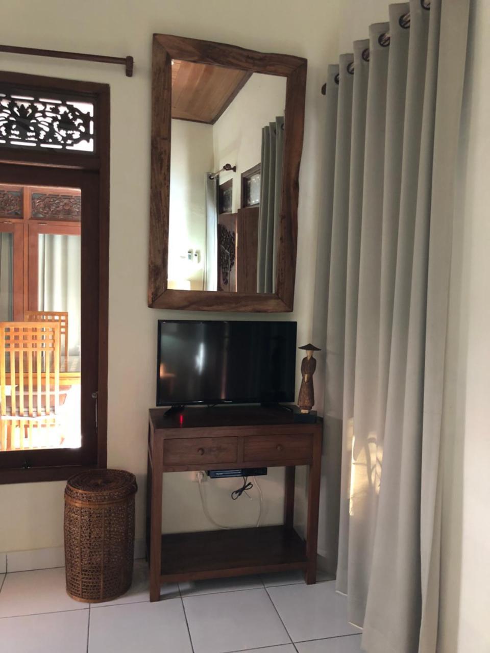 Ariana Seminyak (Bali)
