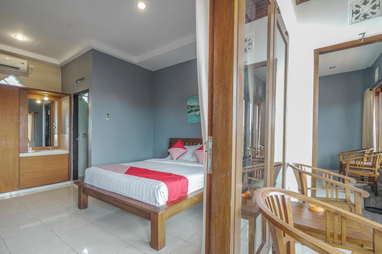 Oyo 504 Loco Hotel Seminyak (Bali)