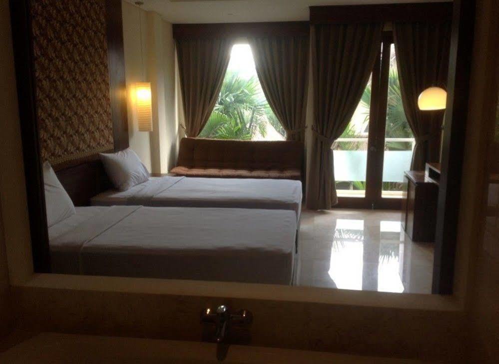 M Bali