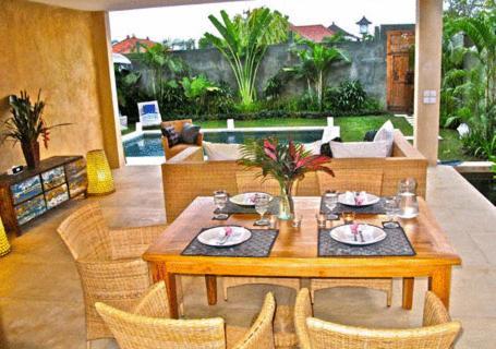 Rama Sita - 100m From Eat Street, 3br * Seminyak (Bali)