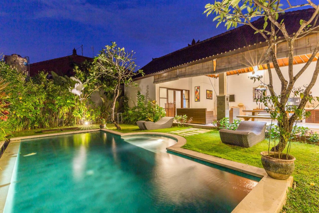 Villa Charming 3 Bedroom In Oberoi Seminyak (Bali)
