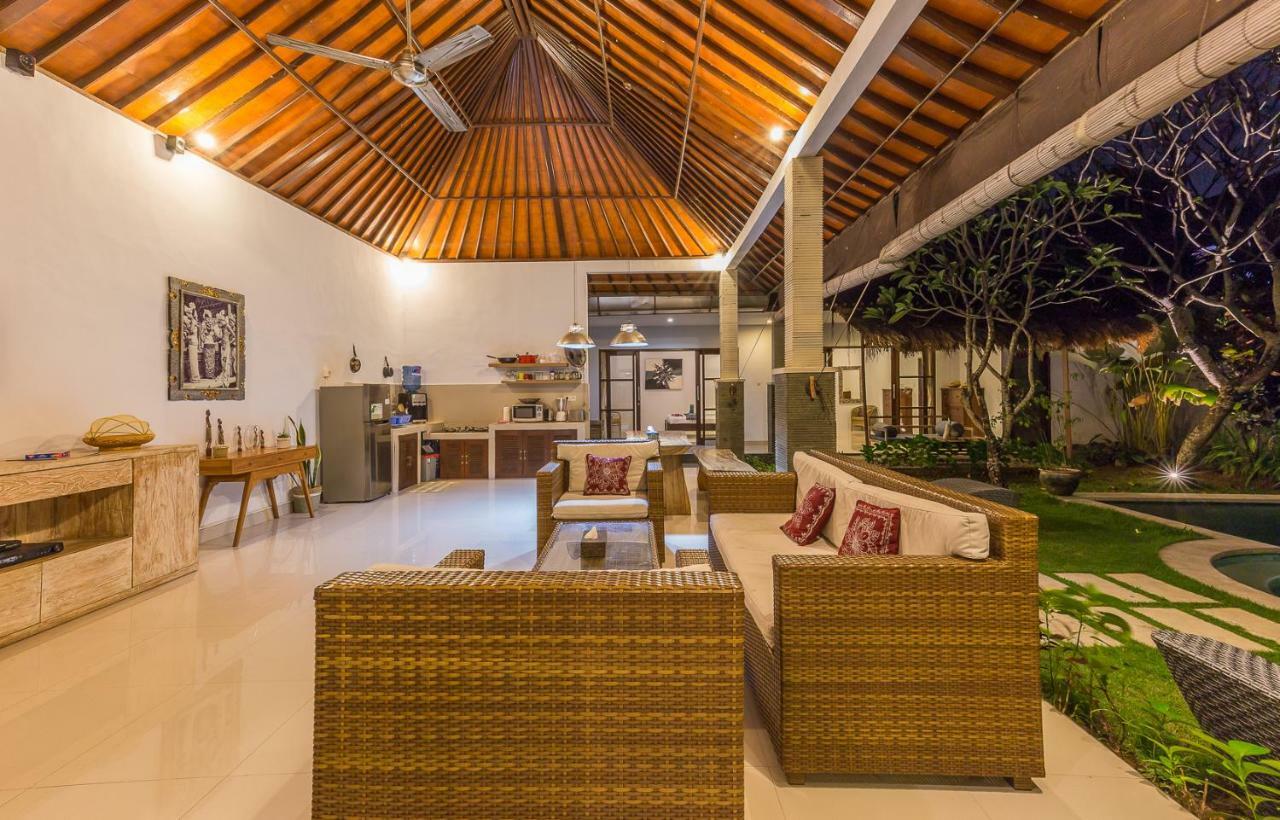 Charming 3 Bedroom In Oberoi *