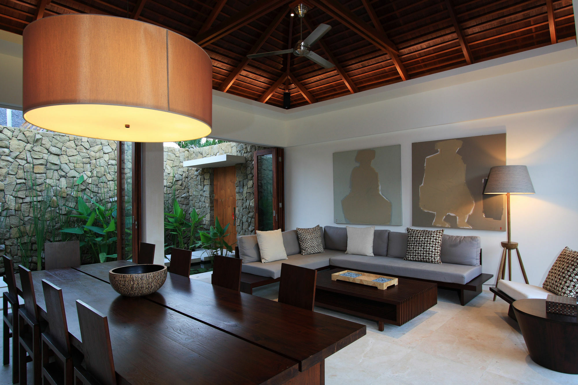 Suar Villa Seminyak (Bali)