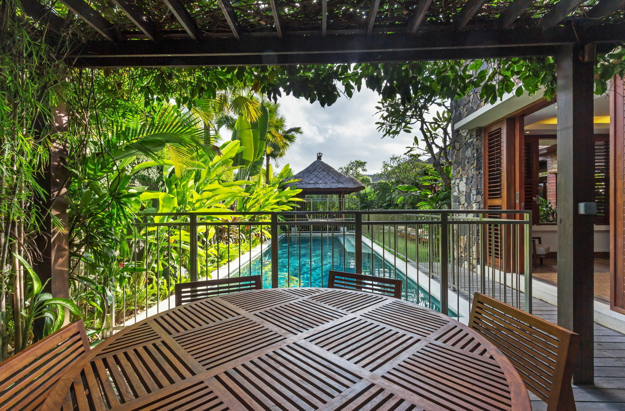 Villa Suar