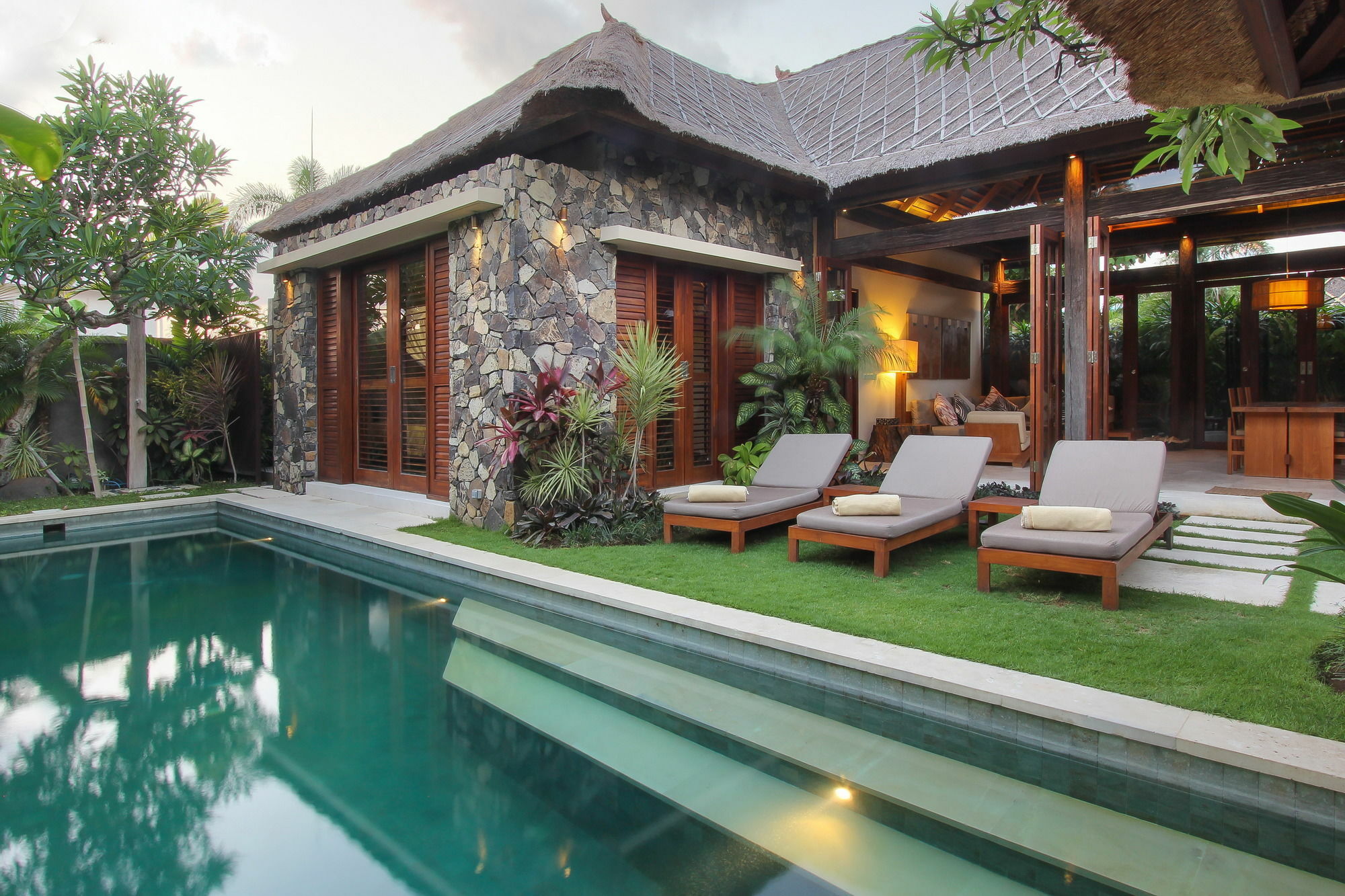 Suar Seminyak (Bali)