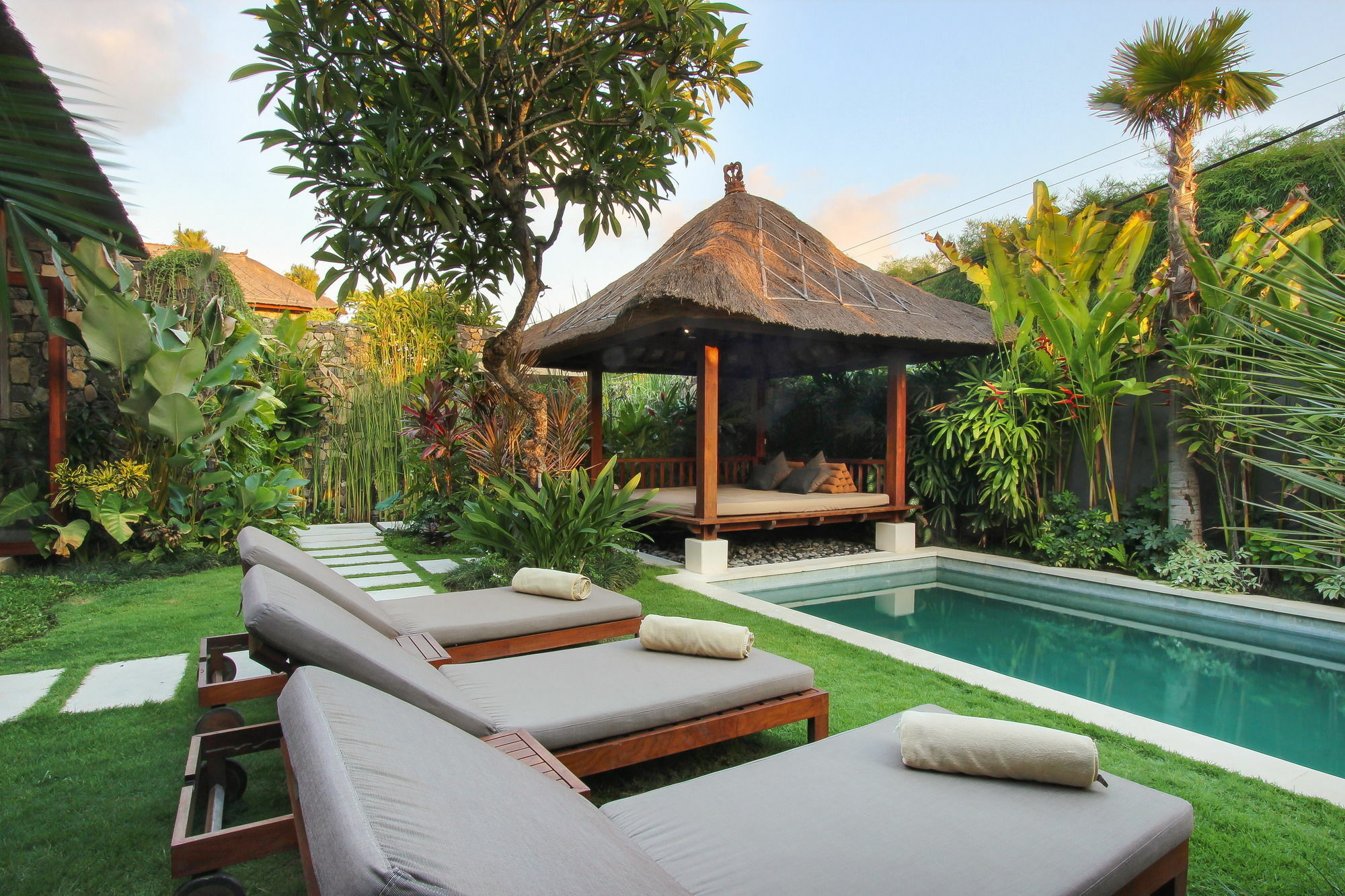 Suar Seminyak (Bali)