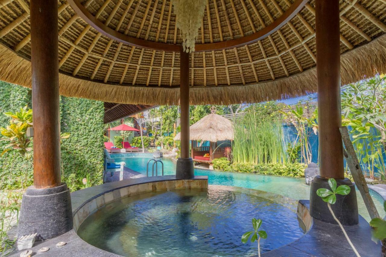 Santhi - Beautiful With Large Pool In Seminyak (Bali)