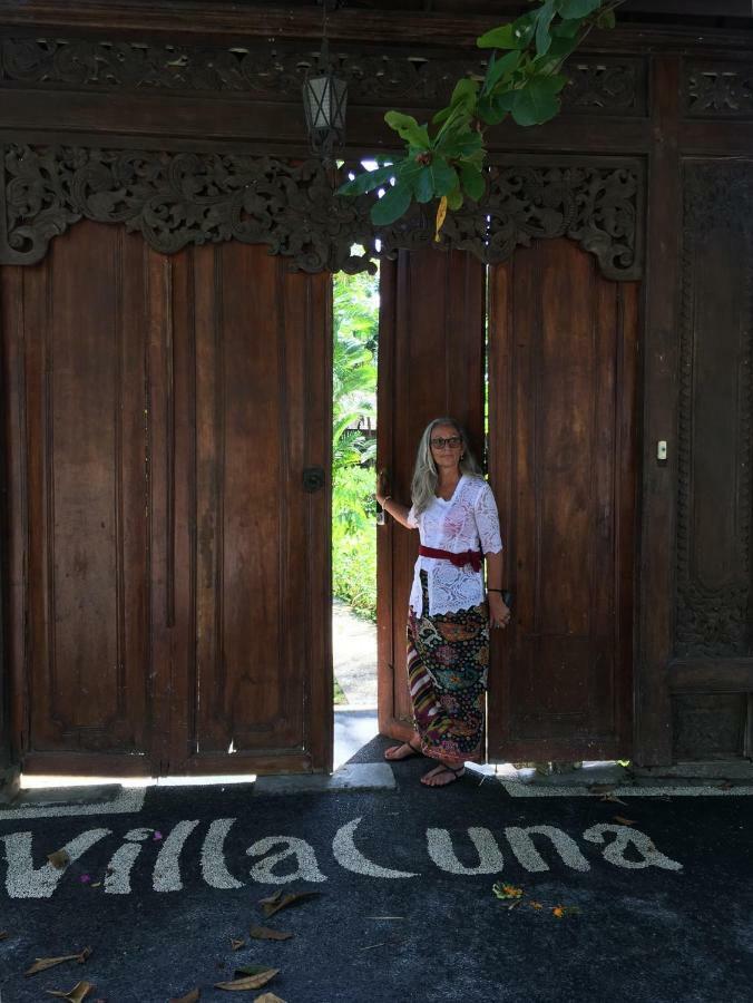 Una Villa *