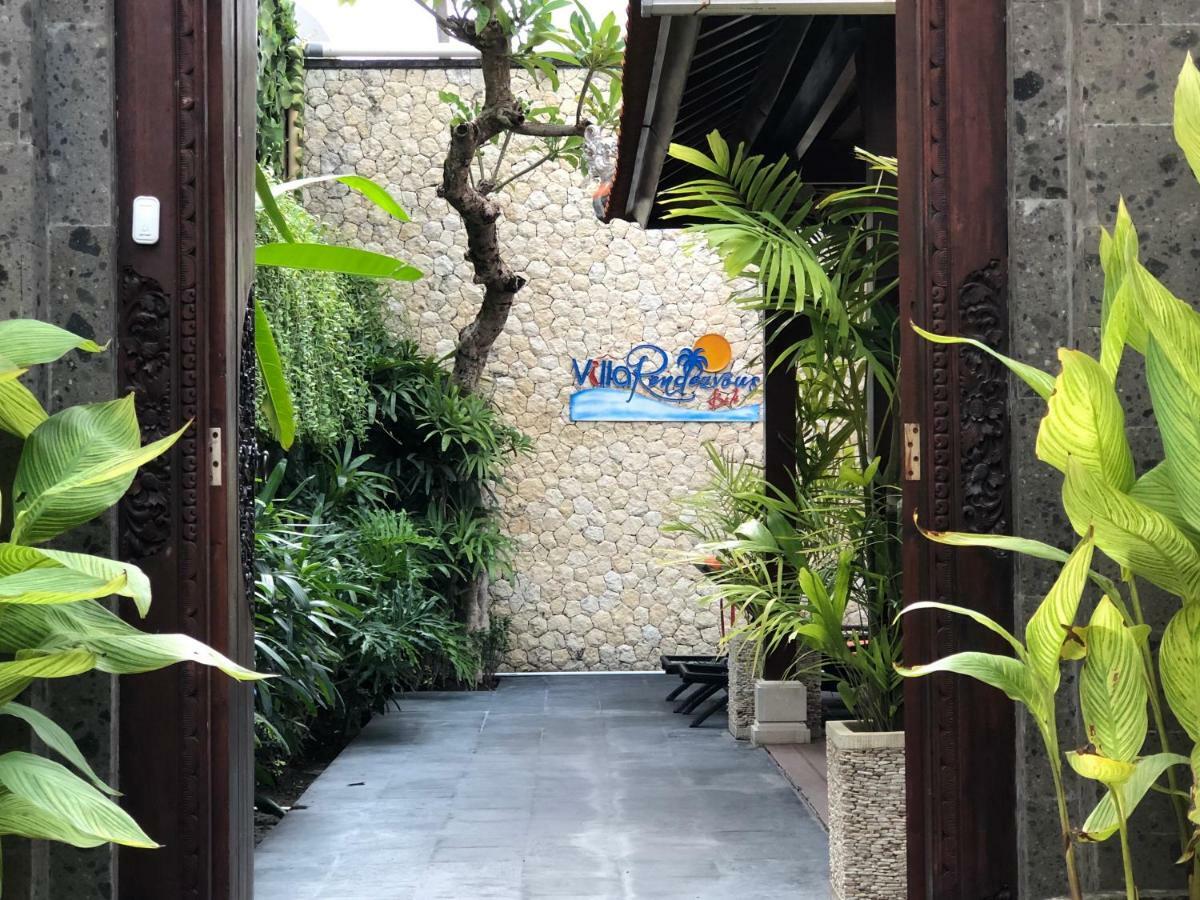 Rendezvous Bali