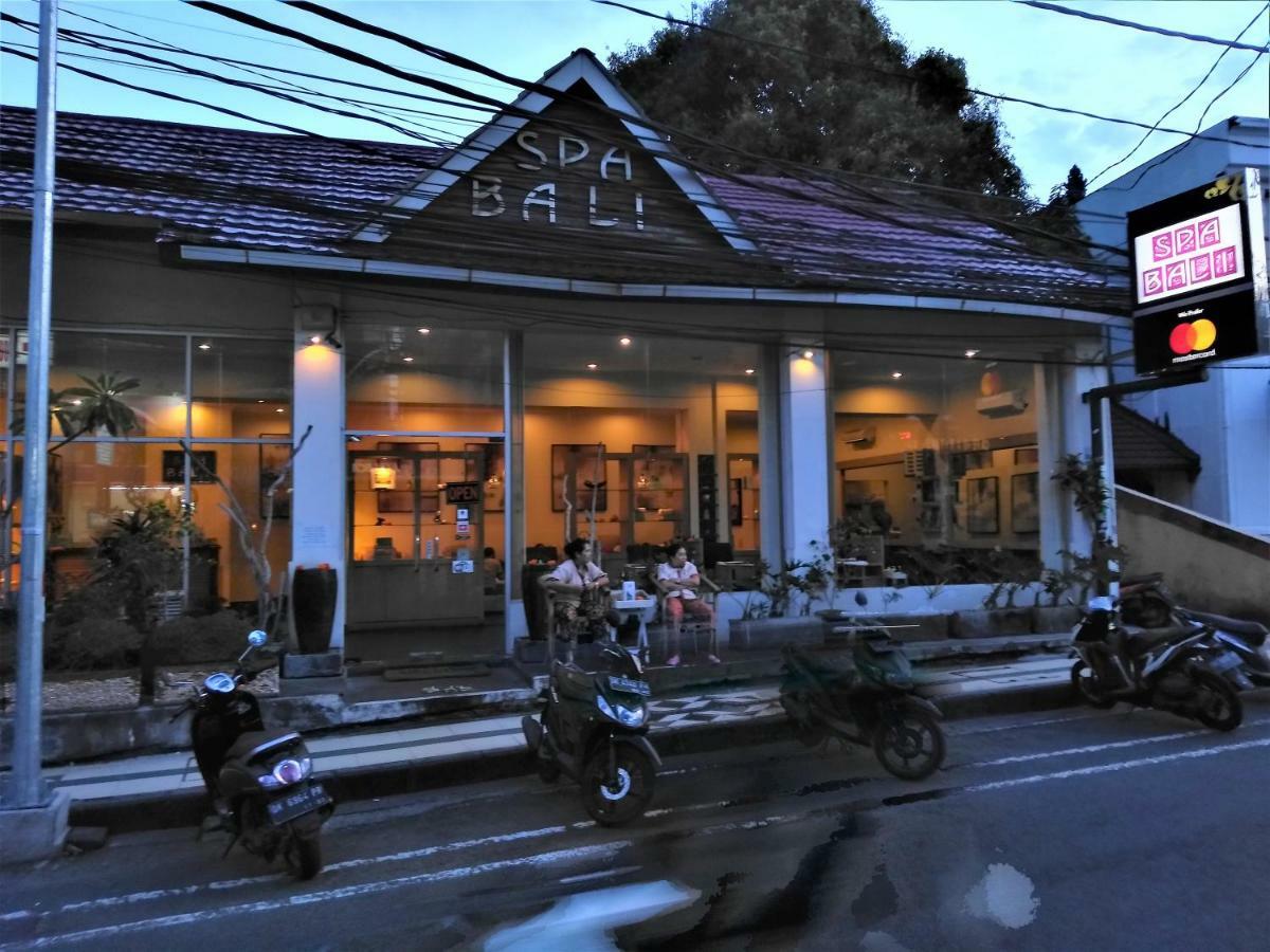 Made West Villa