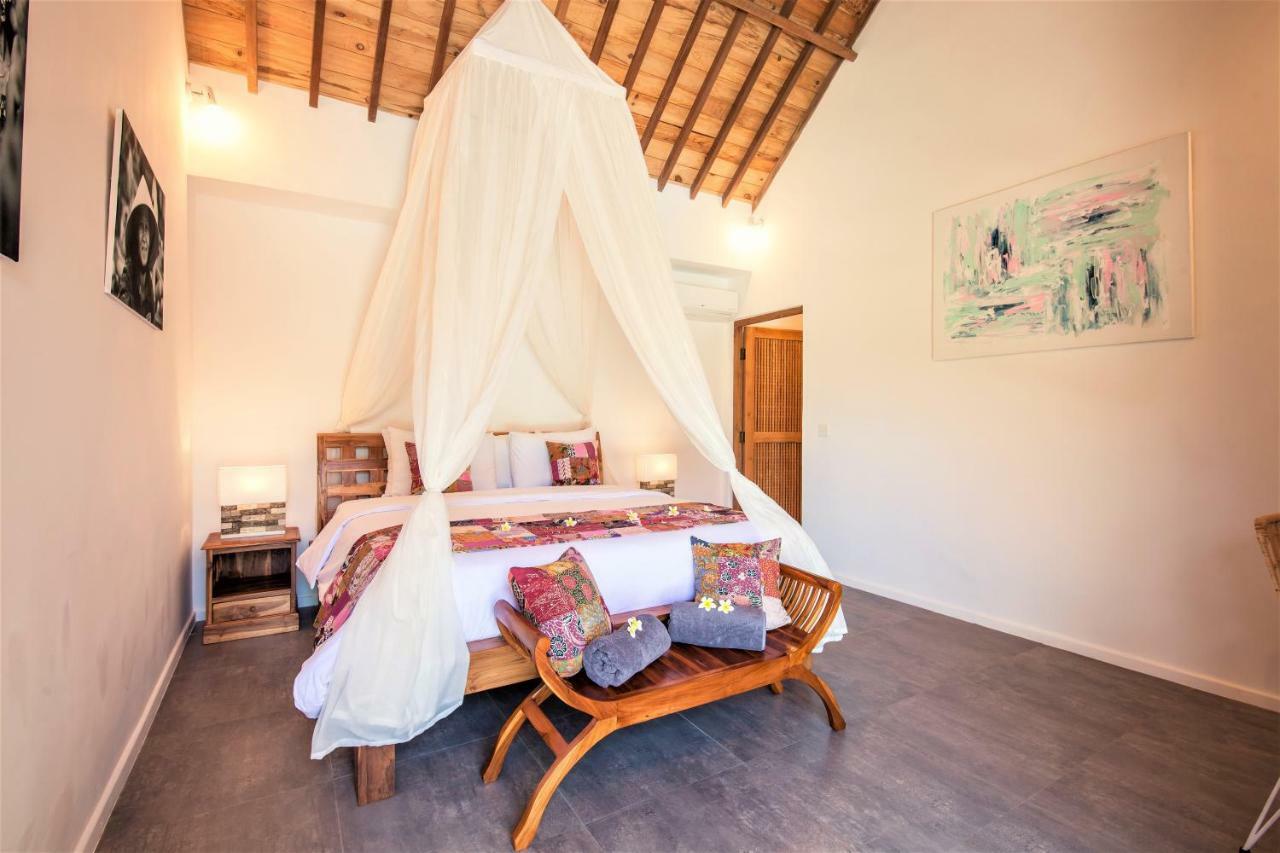 Villa 2br Private Pool In Oberoi, 5min To